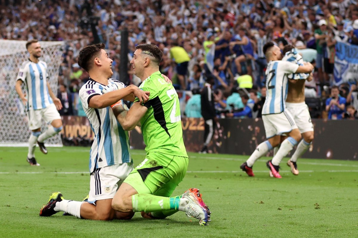 porquetendencia's tweet image. "5 MESES":
Porque se cumplen cinco meses desde que la Selección Argentina ganó el Mundial #Qatar2022
