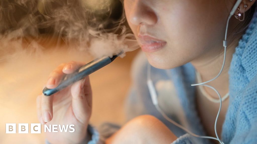 FerrerMafehn's tweet photo. Vaping: Tighter rules calls amid rise in children using vapes follow &amp; rt #bbchealth https://t.co/q6cjzTaNyc https://t.co/982iV2eiiE