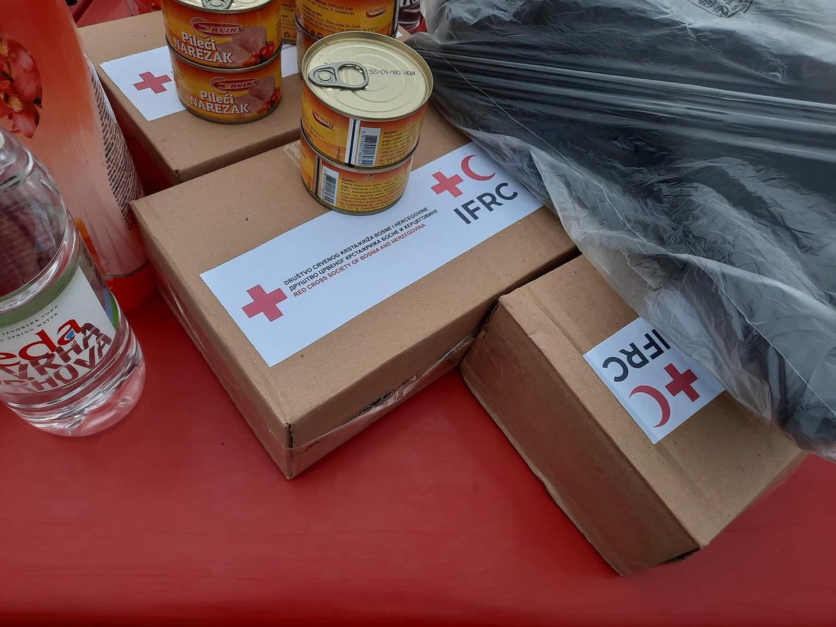IFRC Europe (@ifrc_europe) on Twitter photo In Bosnia and Herzegovina, heavy rainfall in recent days caused widespread flooding and is triggering landslides. The Bosnia and Herzegovina Red Cross <a href="/RedCrossBH/">Red Cross Society of Bosnia and Herzegovina</a> is working around the clock to support those affected, for example with the distribution of food, water and pumps. In Bosnia and Herzegovina, heavy rainfall in recent days caused widespread flooding and is triggering landslides. The Bosnia and Herzegovina Red Cross <a href="/RedCrossBH/">Red Cross Society of Bosnia and Herzegovina</a> is working around the clock to support those affected, for example with the distribution of food, water and pumps.