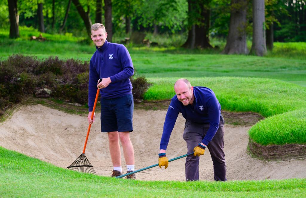 BIGGALtd's tweet photo. Congratulations to the entire Greenkeeping team @plestee Levi, Jack, Mark, Mike, Paul, James, Simon, Harry, Matthew, John and Freddy @StonehamGC for their work preparing the course for the @EnglandGolf English Senior Women’s Amateur 🏆 ⛳️

📷 @leaderboard3 https://t.co/ysesr5w7oI