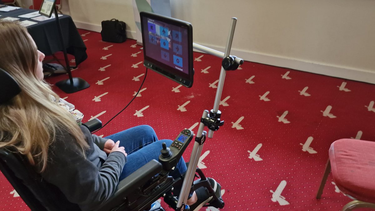 Dee making eye gaze wheelchair driving look easy with Ability Drive from Rahana Life on the @TobiiDynavox I-Series #GetSeen #CommunicationWorks2023