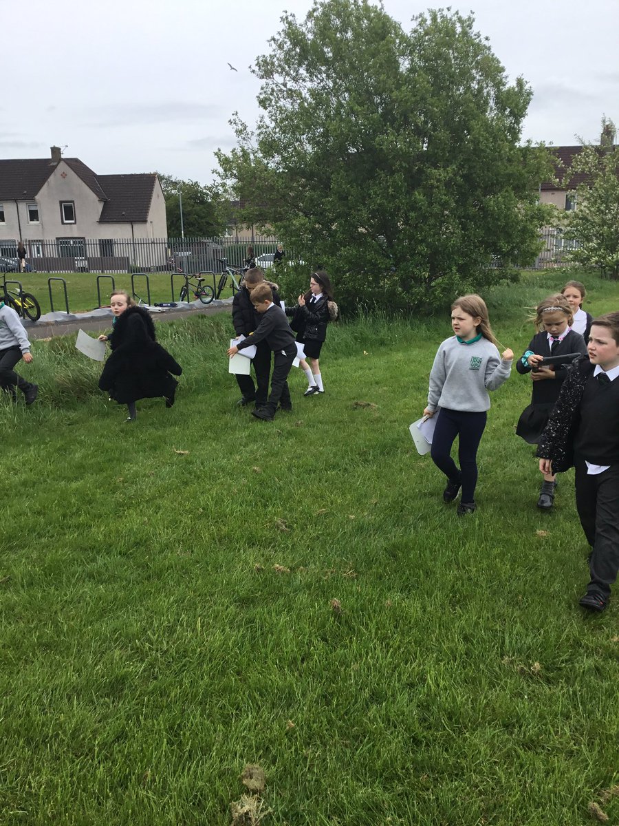 MissHendryRm13's tweet photo. @LawmuirPS https://t.co/gWCFLPDRyr
