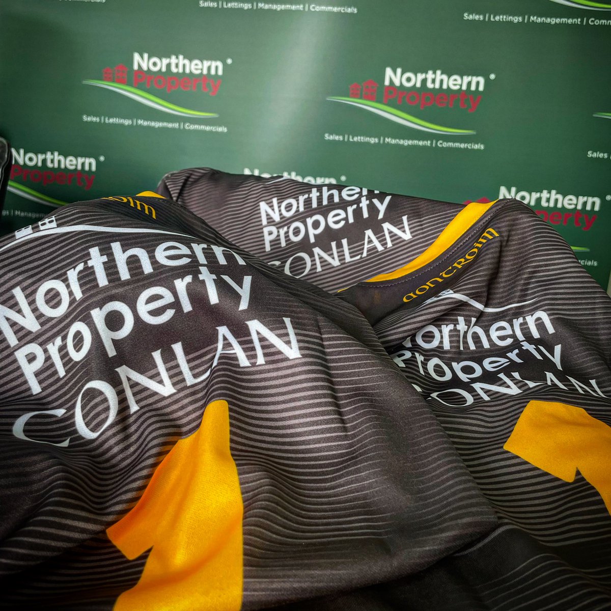 propertyni's tweet photo. The @AontroimGAA tops are ready for the Lads @mickconlan11 @JamieConlan11 @ConlanBrendan
From Broโs to Broโs ๐
#northernproperty #conlanrevolution #antrimsFinest #saffs2023 #belfastBoxers #ireland
@Belfstboxers https://t.co/3aGhkfFR9Z
