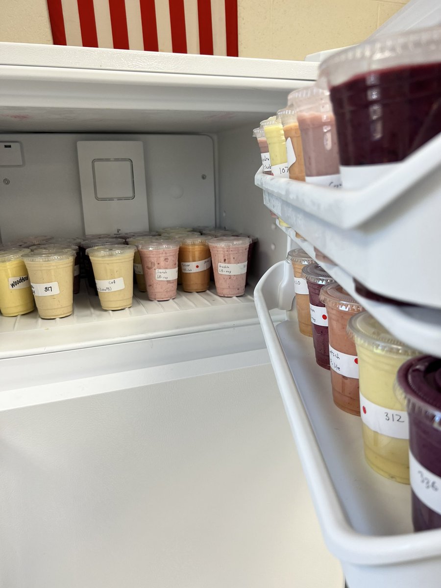 Alliance_JTC's tweet photo. That’s a wrap on Smoothies! These students have come a long way. We appreciate all of the support from AHS and Castle staff this year! https://t.co/8qlatHRskY