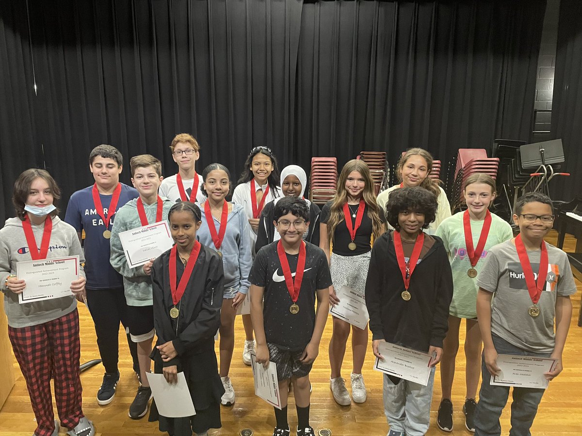 ejmccall's tweet photo. Celebrating our 7th grade DAP recipients this morning.  We are so proud of your hard work, citizenship and persistency.  #Spartans https://t.co/KrPHyFphK4