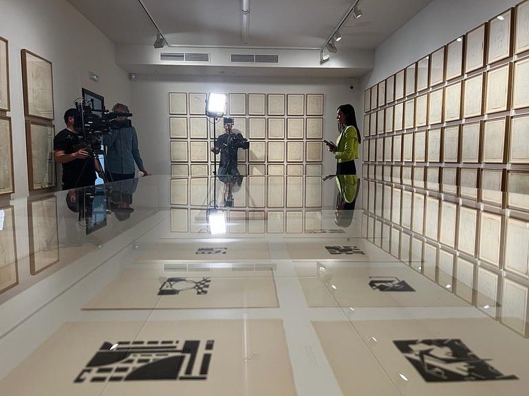 👀 Deseando ver el programa especial de @Culturas2_tve dedicado al #DíaInternacionalDeLosMuseos , que se emitirá hoy jueves a las 20:00 horas en la 2 de RTVE, compartimos con vosotros una serie de fotografías que dan cuenta de la grabación en distintas salas de CORPO.