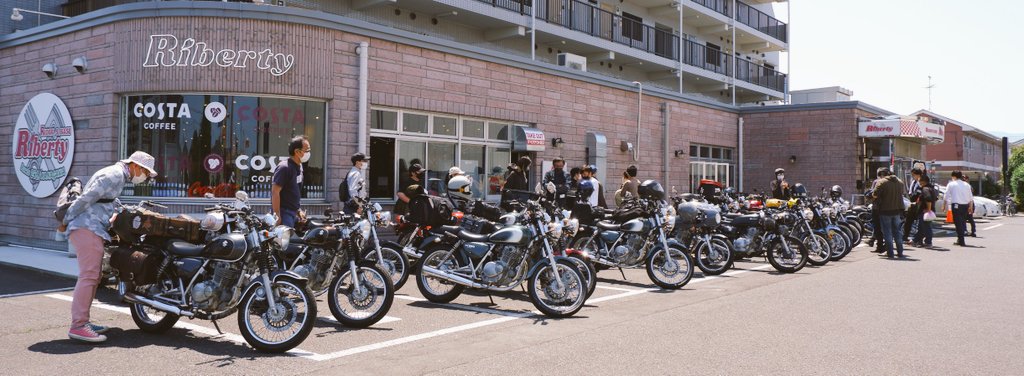 miyappp1's tweet photo. #みんなの並び写真見せてくれ
#SGVM #STMT #SSYISTMT
#ST250 #ST250E
#808cafe10R #リバティ https://t.co/xcN5qlediL
