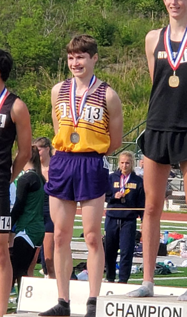 OLSH_HighSchool's tweet image. Antonio Votour '23 defended his WPIAL title yesterday, coming up with gold and a new meet record in the 110m hurdles! Congratulations are also in order for Max Hamilton '23 who placed 2nd in 800m and Ryan Groff '25 who finished 8th in 1600m. Antonio and Max are headed to States!