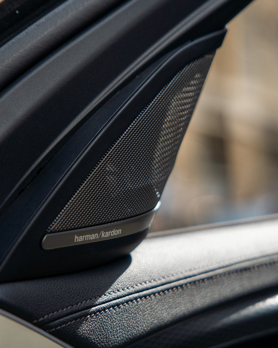 In combination with impressive driving dynamics and innovative technologies, the BMW 5 Series Saloon combines comfort and self-assuredness to become the ultimate driving machine 🚗

#530d #5Series #THE5 #BMW5 #BMW5SERIES #BMW530D