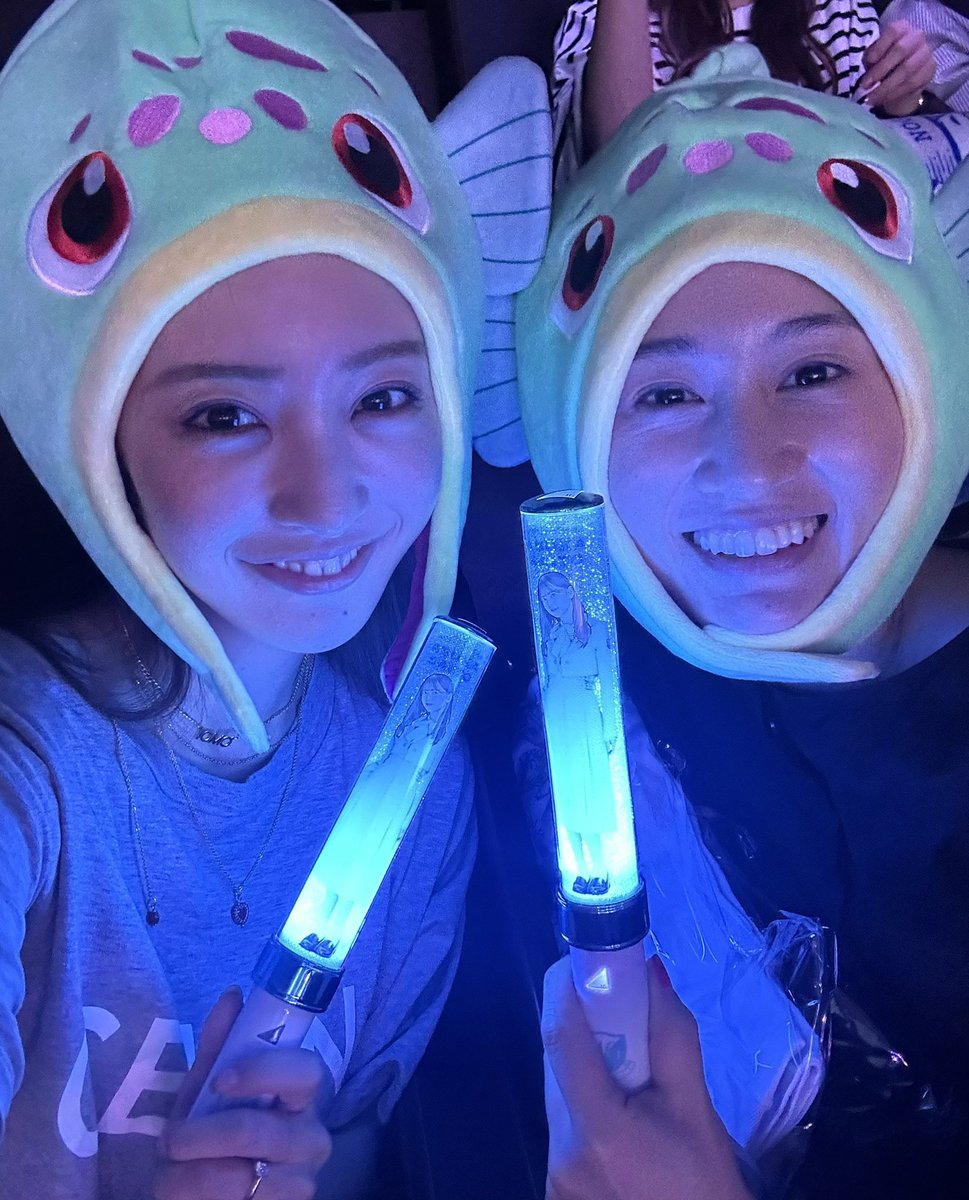 rika_yuuuuuna's tweet photo. あの騒いでた方々この2人だったのまじで無理wewwwwwwwwwくっそ騒いでた笑 https://t.co/ho5TVm3NAc