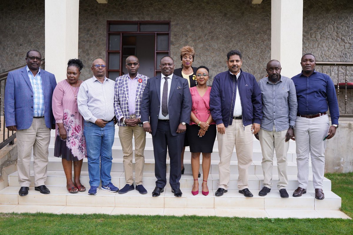 TeamNguvu's tweet photo. Today @kenya_chamber President @Ngatia_Richard  with the incoming CVP Abdulwalli Shariff at the invitation of @LaikipiaCountyG Governor @JoshuaIrungu &amp; the KNCCI directors held an interactive meeting in Nanyuki. 

Gvn Irungu endorsed @Ngatia_Richard/Shariff candidature. https://t.co/6M5LjOesHP