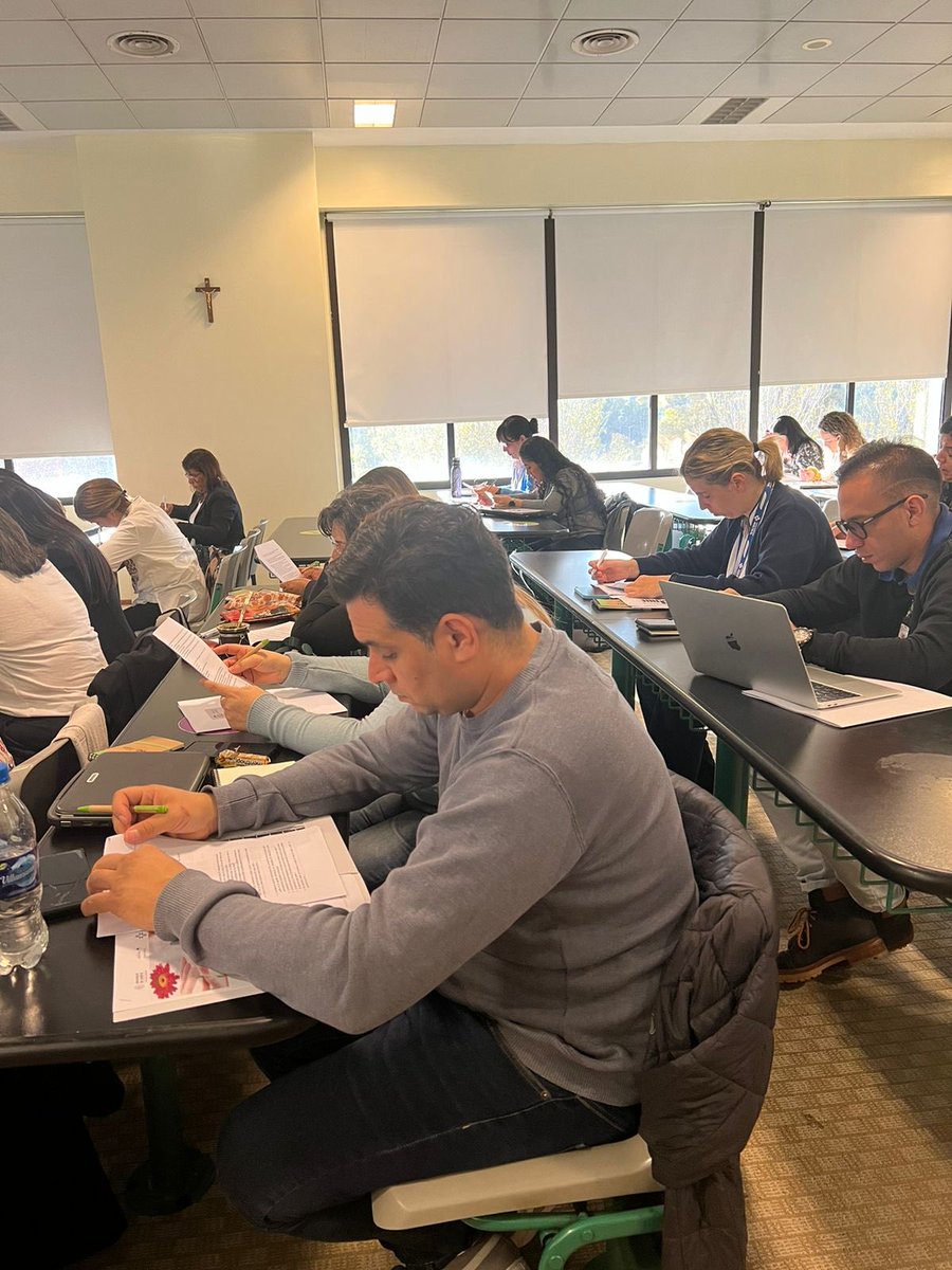 #TrainTheTrainers for #HandHygiene in #Argentina started like everywhere around the world by the #knowledge questionnaire completed by the best #InfectionPrevention experts in the country ⁦<a href="/CleanHandsSafe/">Clean Hands</a>⁩ ⁦<a href="/Clean_Hospitals/">Clean Hospitals</a>⁩ ⁦<a href="/UNIGEnews/">Université de Genève</a>⁩ ⁦@Hopitaux_unige⁩