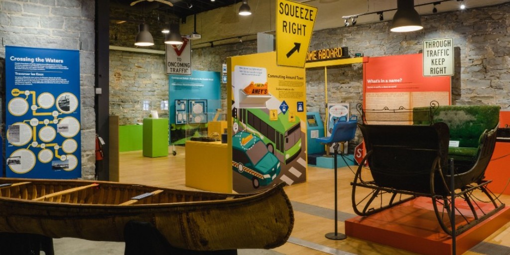 Join us in celebrating Museum Day with our low-waste special exhibition, “On the Move: 400 Years of Transportation in Kingston”. Fun Fact: We have used paper as a low-waste alternative instead of the typical vinyl exhibition panels. bit.ly/435uqop
Photo credit-Tim Forbes