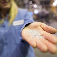 Earth2Go's tweet photo. Eastman secures feedstock for world’s largest molecular recycling plant 👏
#BDFS #earthtogo #recycling #plastic #circulareconomy #Sustainability #thursdaymorning #thursdayvibes
https://t.co/ZYba9QTxKa https://t.co/QLEHhdEwIK