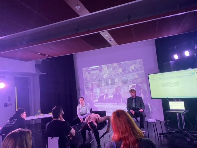 mstdcp's tweet photo. Our Level 5 DCP students showed their final pieces for Artists &amp; Companies yesterday. Great to see creative responses to the work of Gob Squad, Reckless Sleepers, Blast Theory, proto-type, Figs in Wigs, Action Hero and Bobby Baker. Well done to all involved @mcrschart. https://t.co/RGV66u8u9X