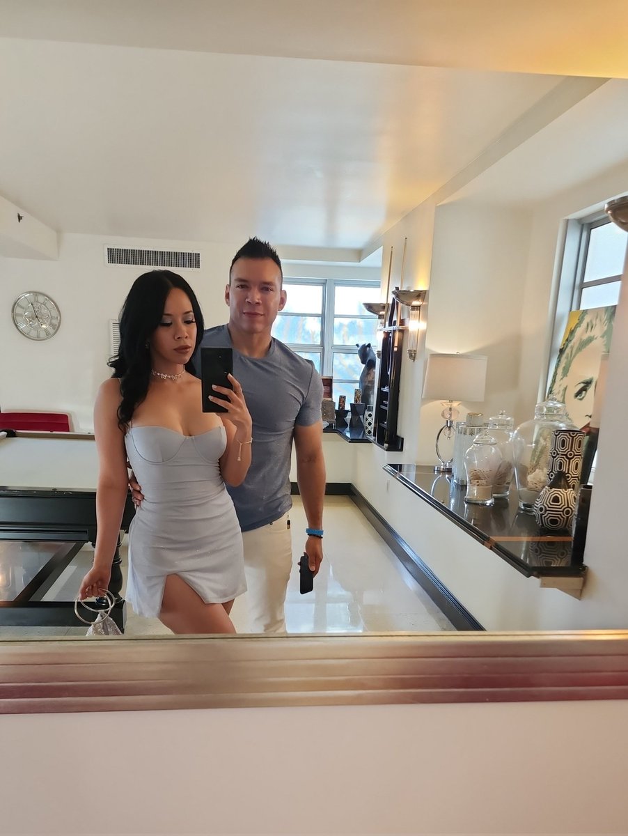 ThatCoupleJX ️ XBIZ MIAMI 🛩 on Twitter: "Last night's outfit for the