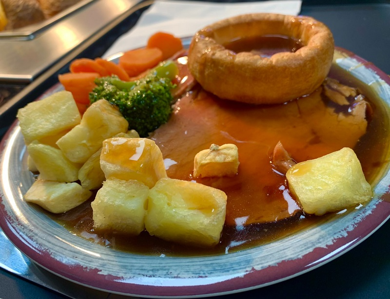twinklresources's tweet photo. THIS OR THAT: SCHOOL DINNERS EDITION 😋

1. Cheese Flan or Roast Dinner? https://t.co/kjo8VkFBoh