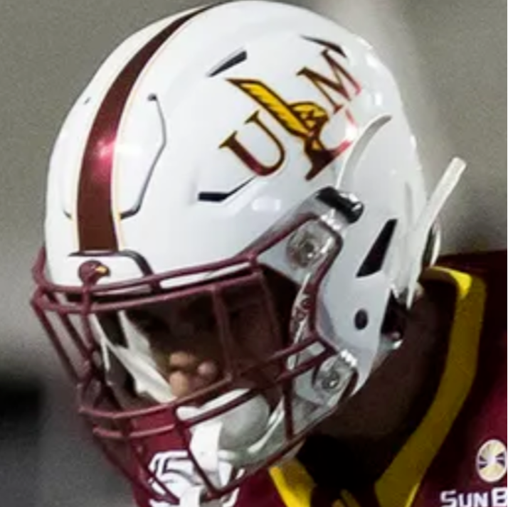 CFBHome's tweet image. Round of 128 for the Best Helmets Bracket

2. Wake Forest v. 15. UL Monroe

Who are you voting for?

Poll below⬇️