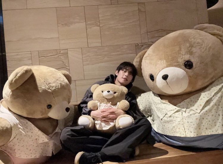 U25339218's tweet photo. 미친…오우..예…씨몬 https://t.co/iRrzjjYvrd
