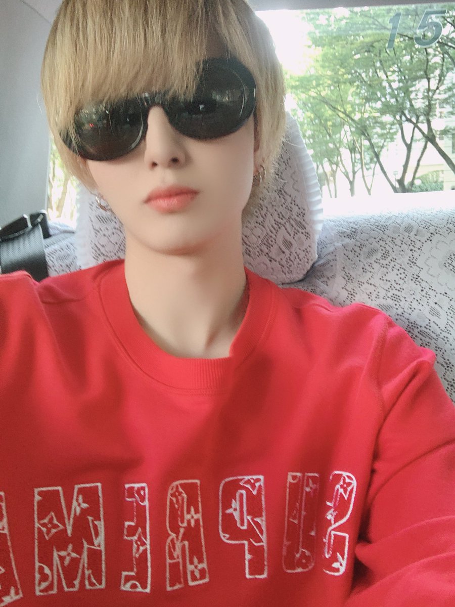 shingeki_1910's tweet photo. S.U.B会いに来てくれてありがとね👶
黄色振ってくれて嬉しかった！
今日はヒデさんのリアバライブでした😎
おめでとうございます🎉🧡
明日は吉祥寺SEATAだよ！
一緒に盛り上がろう会いに来てね🐒 https://t.co/B2sFM4S1cU