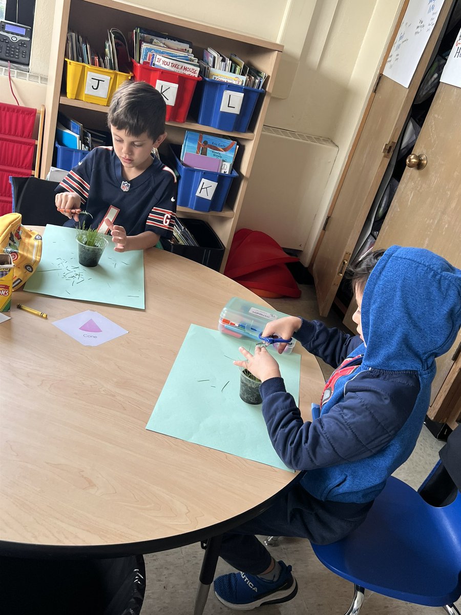 MsK1stGrade tweet media