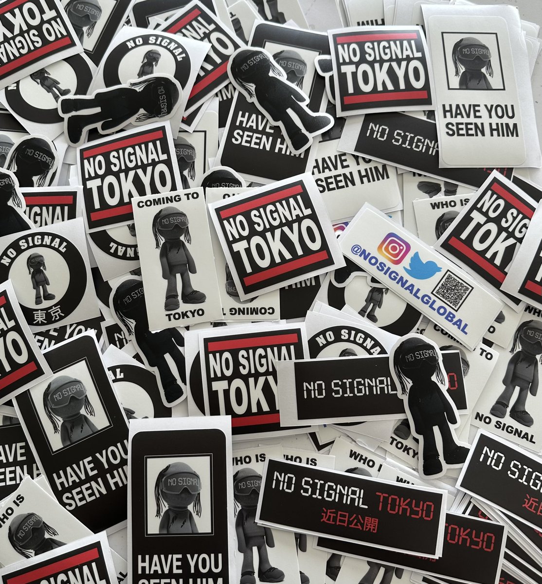 nosignalglobal's tweet photo. Stickers ready to be deployed to Tokyo 🇯🇵🔌

Thinking of running a competition!? 🤔

Follow @nosignalglobal for more details.

#NoSignalTokyo https://t.co/yAaPOSykLV
