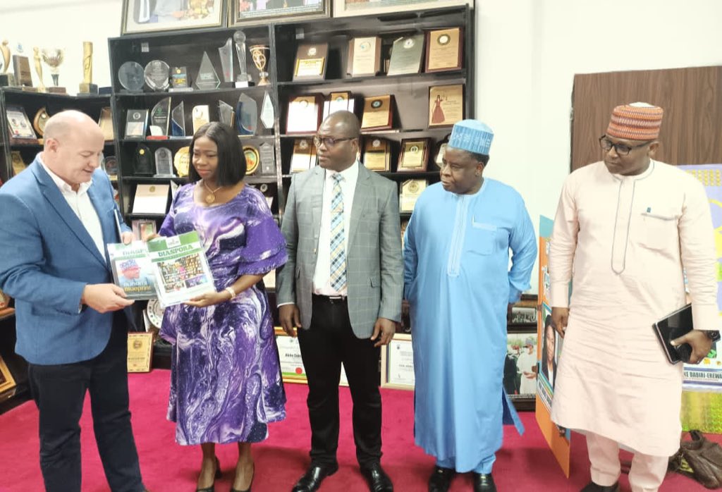 IrlEmbNigeria's tweet photo. Honoured to meet with the Hon Dr Abike Dabiri-Erewa who leads the Nigerian Diaspora Commission and looking forward to working together in an area of great importance to both of our nations. #community (Amb) https://t.co/xGr9Omw9G4