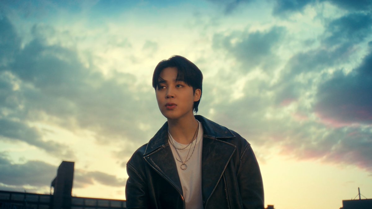 LiryOnni's tweet photo. La canción está genial!!
#Angel_Pt1 #JIMINxFastX

Vean el MV y dejen sus likes 💞
🔗https://t.co/XLlOjw0XTO

ANGEL PT1 OUT NOW
ANGEL PT1 BY JIMIN
JIMIN FOR FASTX SAGA https://t.co/5zO2EydFZM