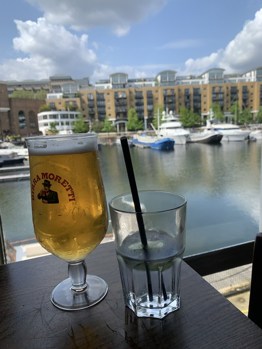 dcrlewis's tweet photo. Nice Day for it over St at Katherine’s Dock with the missus! 🍻 😎 https://t.co/uhzcDisj3P