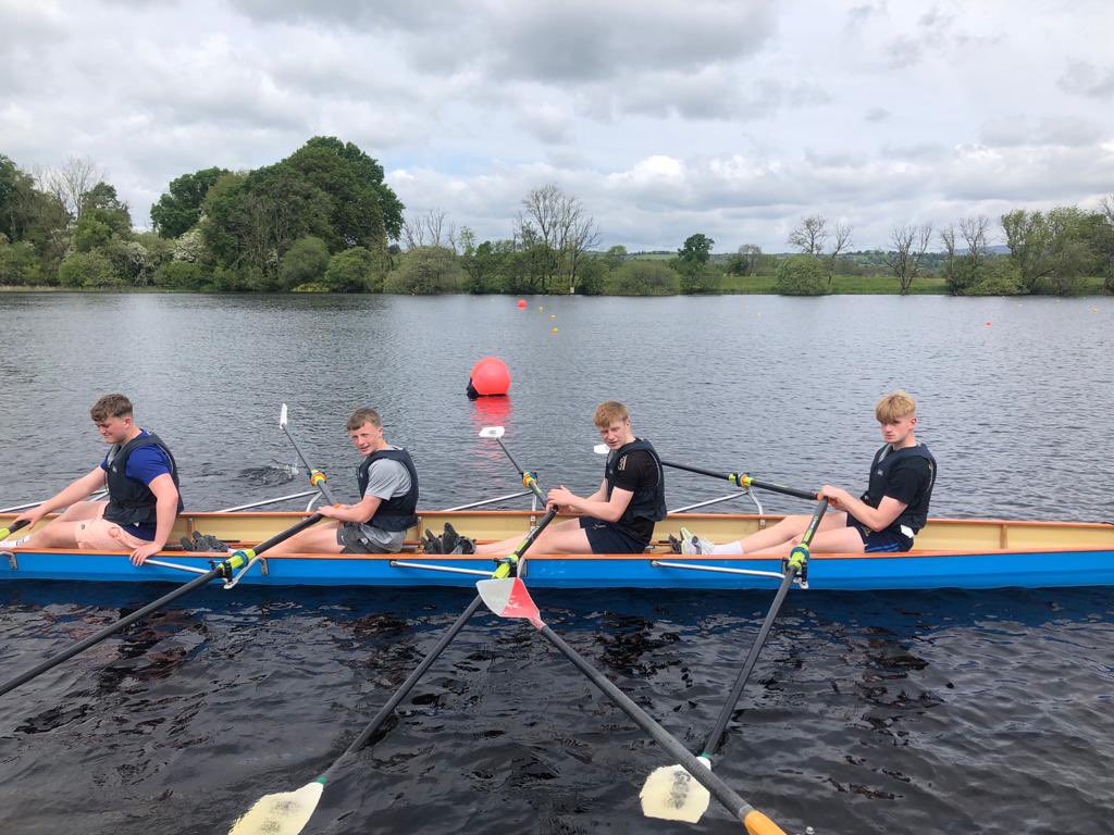 CastletroyC's tweet photo. TY students having an Amazing day with Get Going and Get Rowing at Castleconnell boat club , huge thanks to Amy ,Anouk Lauren and the team #getgoinggetrowing https://t.co/iXJQcfWQKh