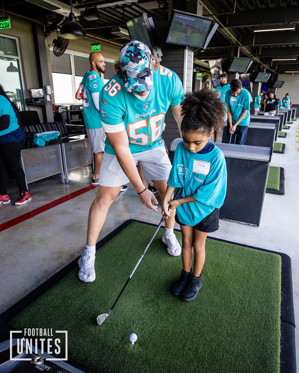 Miami Dolphins Foundation & Community Relations tweet media