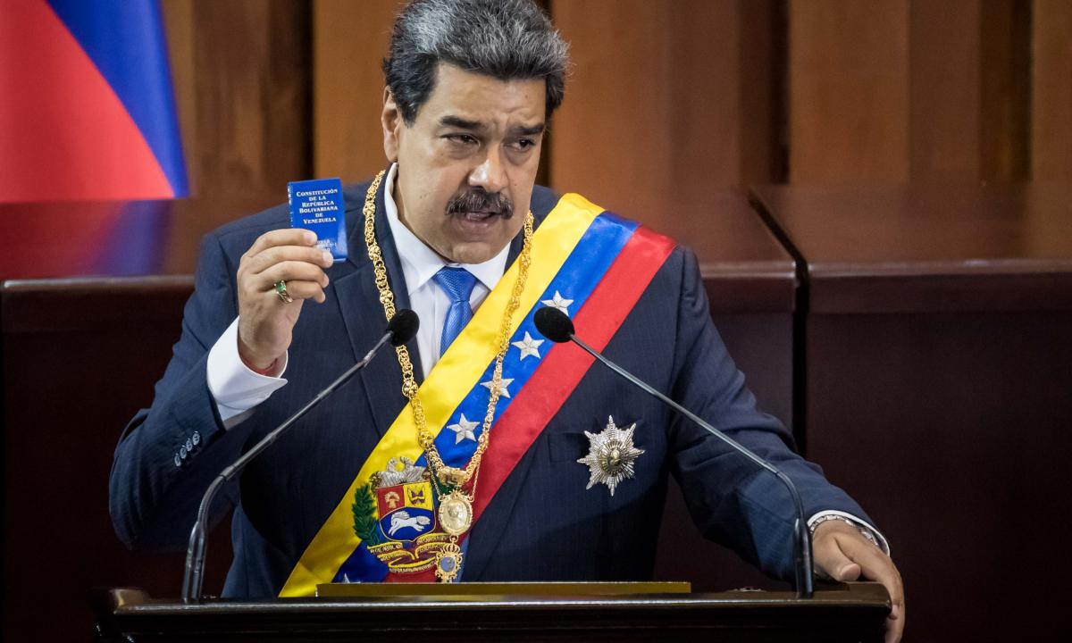 prensaClCPC's tweet photo. #ATENCIÓN |El presidente Nicolás Maduro descartó de plano la posibilidad de que Venezuela regrese a la Organización de los Estados Americanos (OEA) y saludó las declaraciones del mandatario mexicano, Andrés Manuel López Obrador, quien ha abogado por la desaparición del organismo. https://t.co/axk7sgjmLS