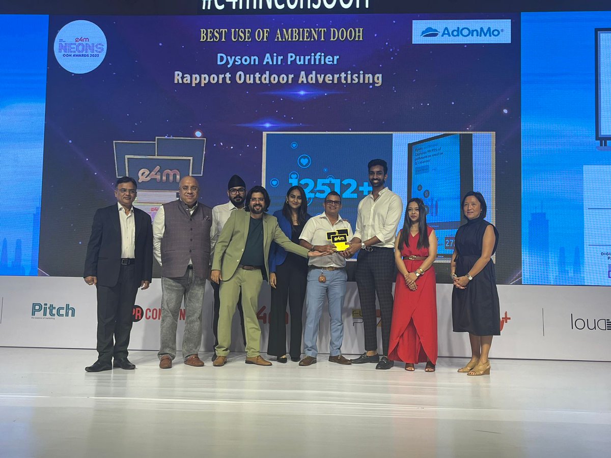 e4mevents's tweet photo. Bravo! You've captured the hearts and minds of the industry🎉
Many Congratulations to the #e4mNeonsOOH Awards Winners🏆
Category - Best Use of Ambient DOOH
Winner - @AdonmoInc, @Dyson
#e4mawards #OOHAwards https://t.co/U75QdqdY2M