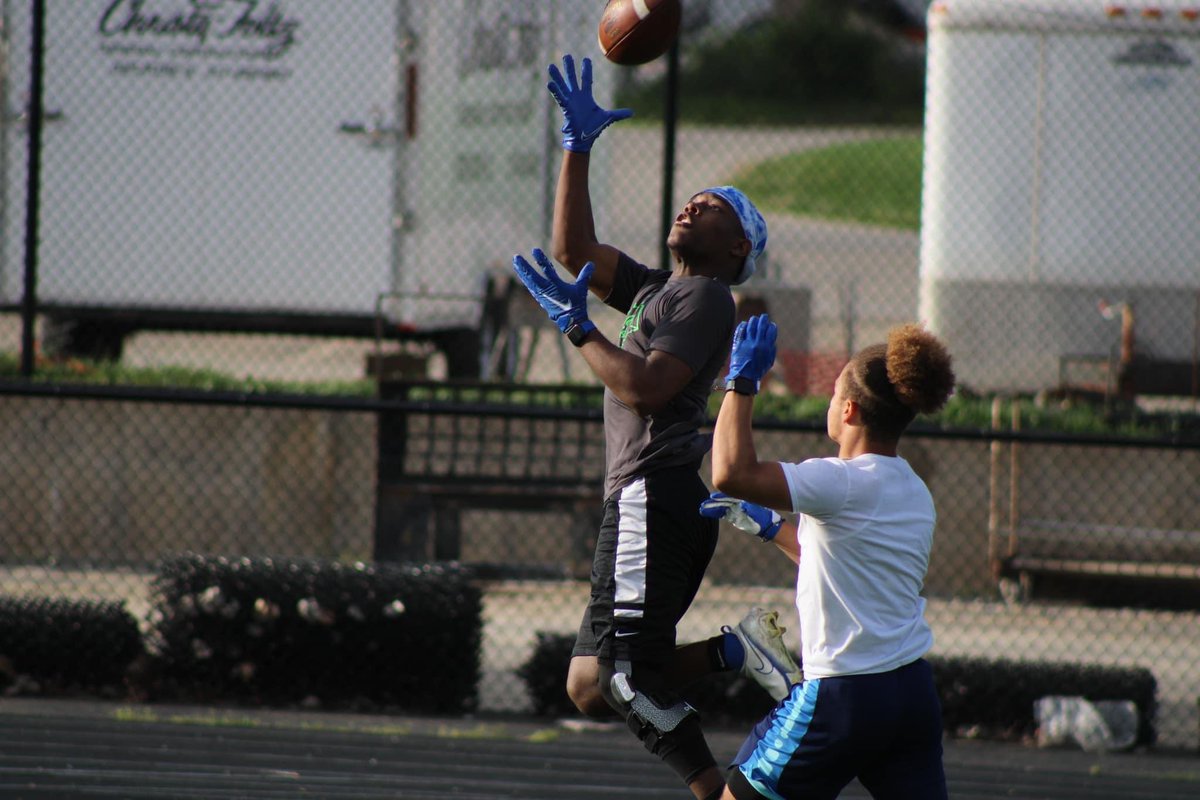 JamarionRicks12's tweet photo. Keep pushing #acl #ComeBack https://t.co/ycGyEdUAA3