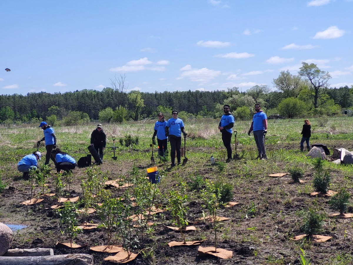 Gore Mutual (@goremutual) on Twitter photo Yesterday, a group of Gore employees came together with <a href="/DucksUnlimited/">Ducks Unlimited</a> and our partners at @Navacord and @Definity to plant trees, learn, and help restore the Brock N Meadow Wetlands near Ajax, Ontario. Thank you to our team and partners for their support.#GoreMutual Yesterday, a group of Gore employees came together with <a href="/DucksUnlimited/">Ducks Unlimited</a> and our partners at @Navacord and @Definity to plant trees, learn, and help restore the Brock N Meadow Wetlands near Ajax, Ontario. Thank you to our team and partners for their support.#GoreMutual
