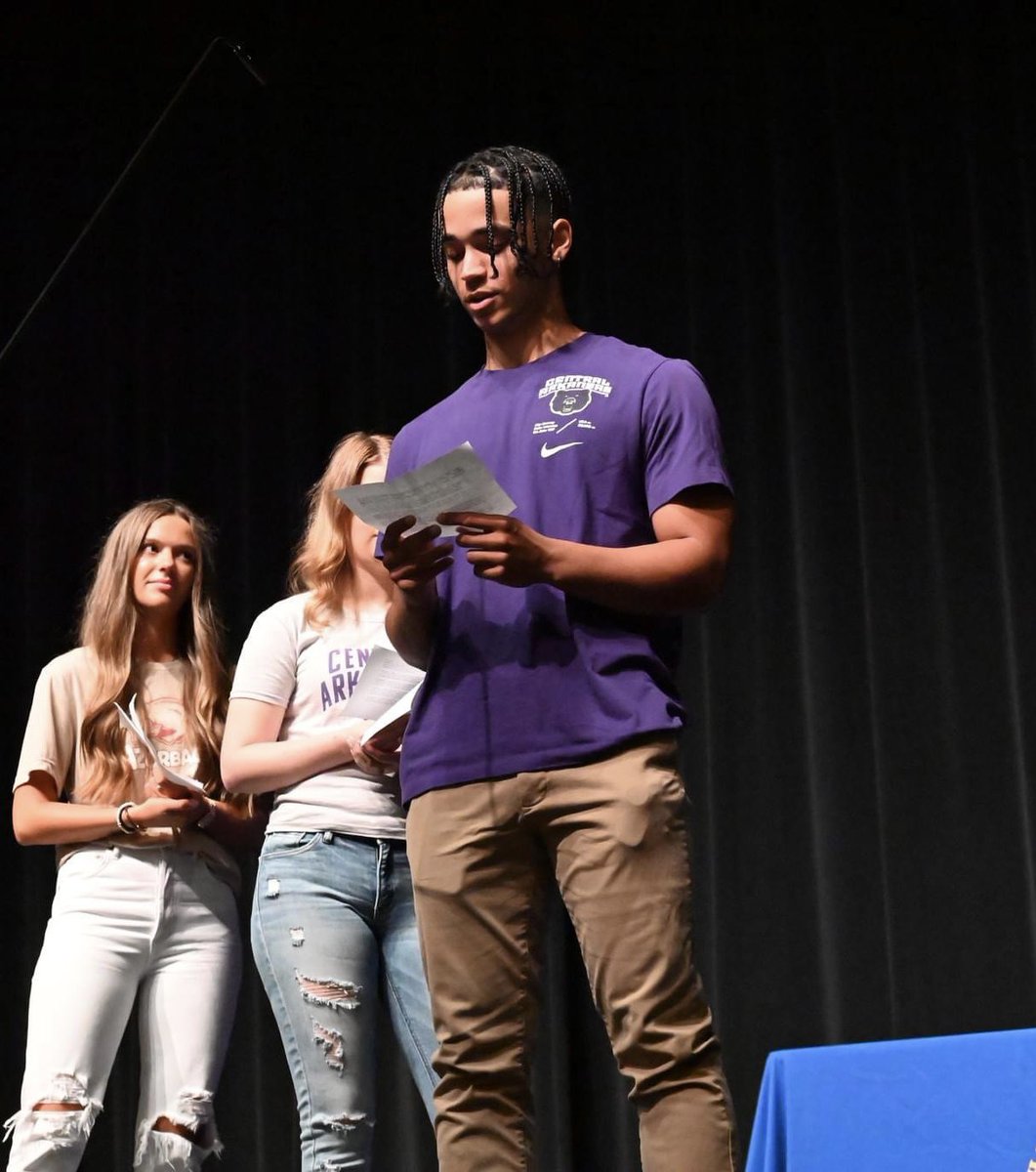 DJackson2023's tweet photo. 🥇Senior Awards Night: 
AR Scholar 
Honors Graduate
National Honors Society
Spanish Honors Society
Thespian
Mu Alpha Theta
Key Club
Beta Club

Next: graduation &amp; move in @UCA_Football 

@Keith_Scott05 @NathanBrownUCA @OneOnOneKicking
@PrepRedzoneAR
@ARPrepSports @ArRecruitingGuy https://t.co/waqnTQbKHR