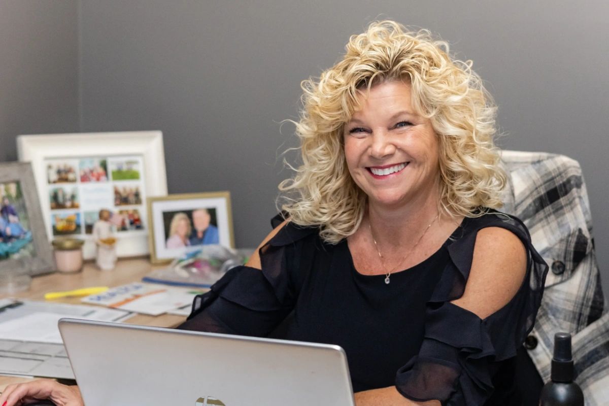 As dedicated professionals that always make a point to put our client's needs above all else, we offer unparalleled expertise in the ever-changing real estate market. Trust us to guide you through the intricacies of buying or selling your home.