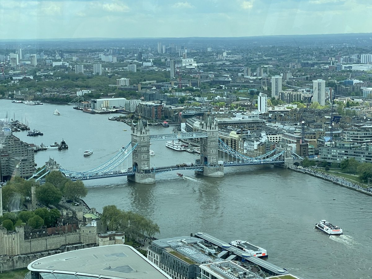 @TowerBridge in London from the @SkyGardenUK with @StThomasUniv @Stufashionmiami program! #STUlimitless