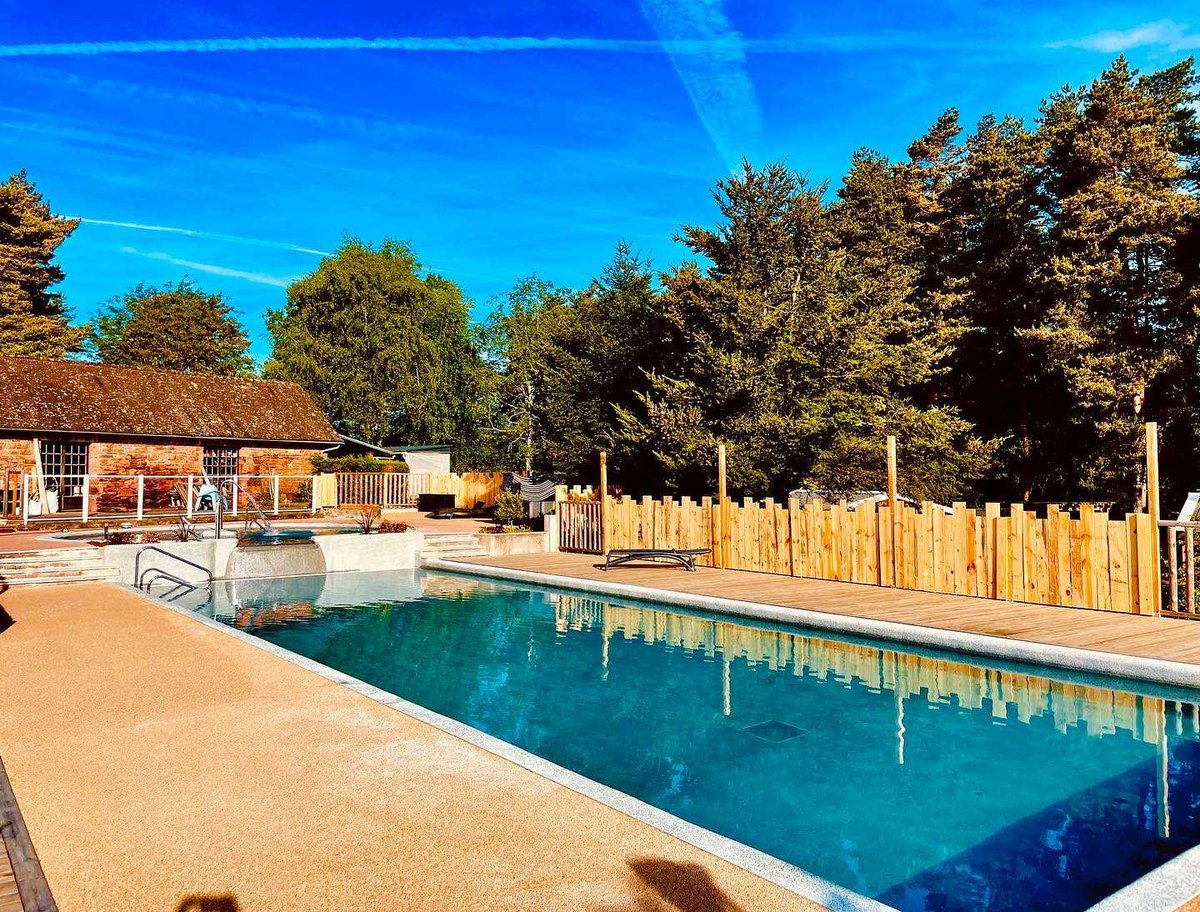 nakedwanderings's tweet photo. Sometimes change is bad, sometimes it's good. The swimming pool at Domaine du Coq Rouge was in need of a change and it looks fantastic 🤩 Don't agree? More info: https://t.co/vrAGq0Rmsv 👈

@nakedwanderings @SebastienBuffet #naturist #france #nudist #naturisme #blootgewoon https://t.co/LkVpnWFTIq