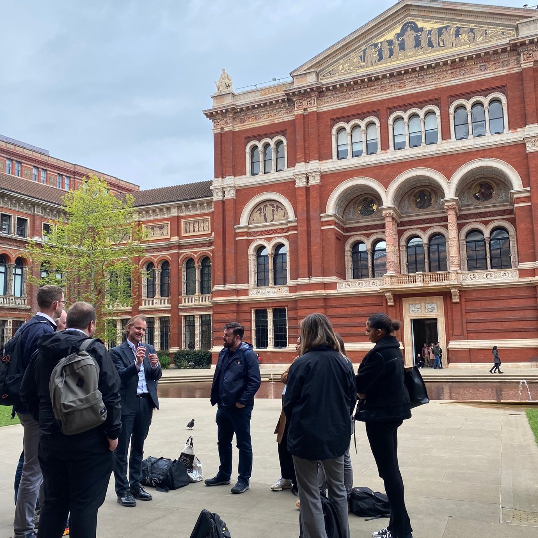 DBR team & Executive Director Adrian Attwood ACR had the pleasure of showing colleagues from the #PalaceofWestminster around our completed works at the V&A Madejski Courtyard.

#pasthasafuture #dbr #sitetours #vanda @vamuseum #vamuseum #Madejski #conservation #conservationwrks