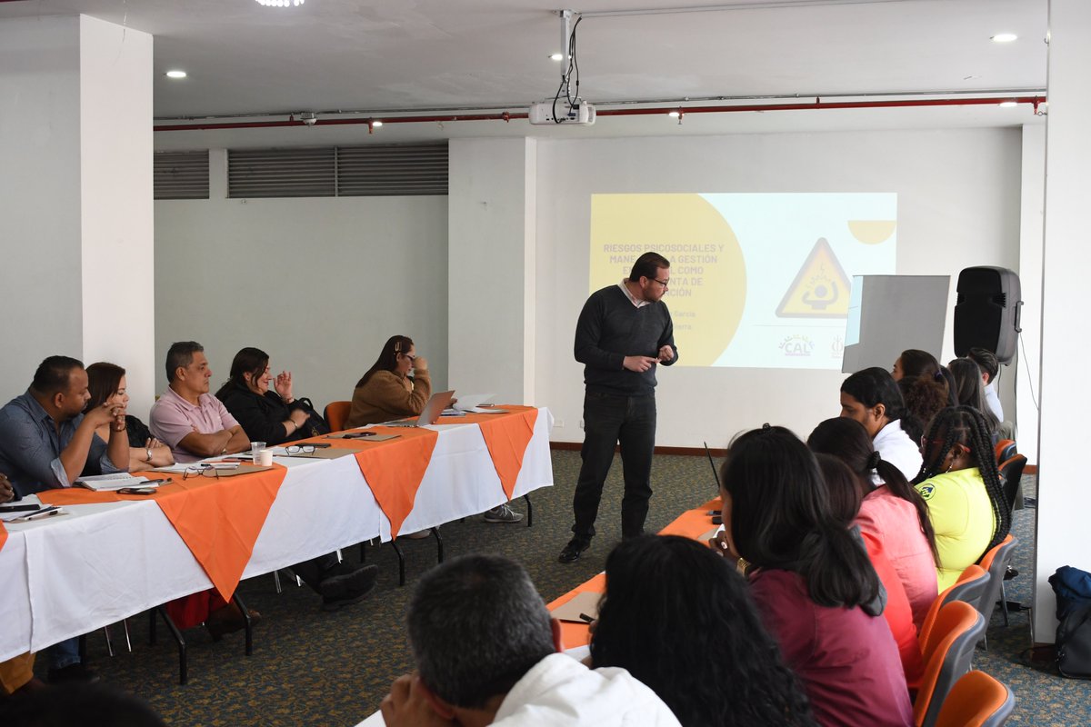 ENSColombia tweet media