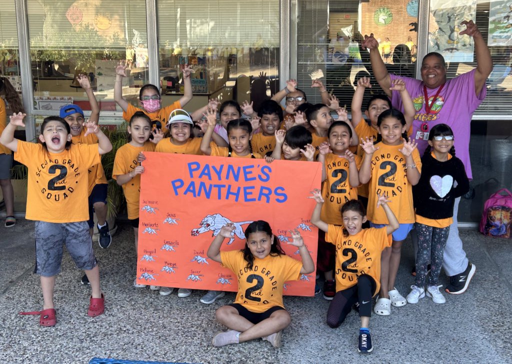 KarenAnai8's tweet image. Our babies are so pumped for today❗️
#WorshamGlows #SportsDay #AceLevelUp #AldineConnected @WorshamES_AISD