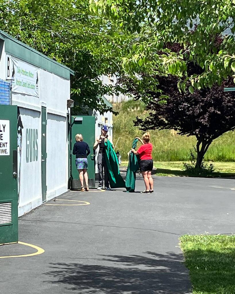 Getting our graduates prepared! Thank you Mrs Jen and Mrs Paula! instagr.am/p/CsY1F8CrGex/