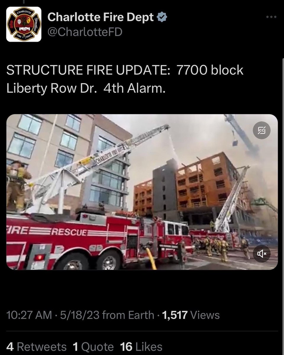 hand4CLTdist6's tweet photo. A major fire in the Southpark area of District 6. Prayers for construction workers, residents, businesses, firefighters, medics, and police. There are numerous intersection stoplights are out, and some power outages. Be safe. Check on your neighbors, especially our elderly. https://t.co/fzXSq9hefC