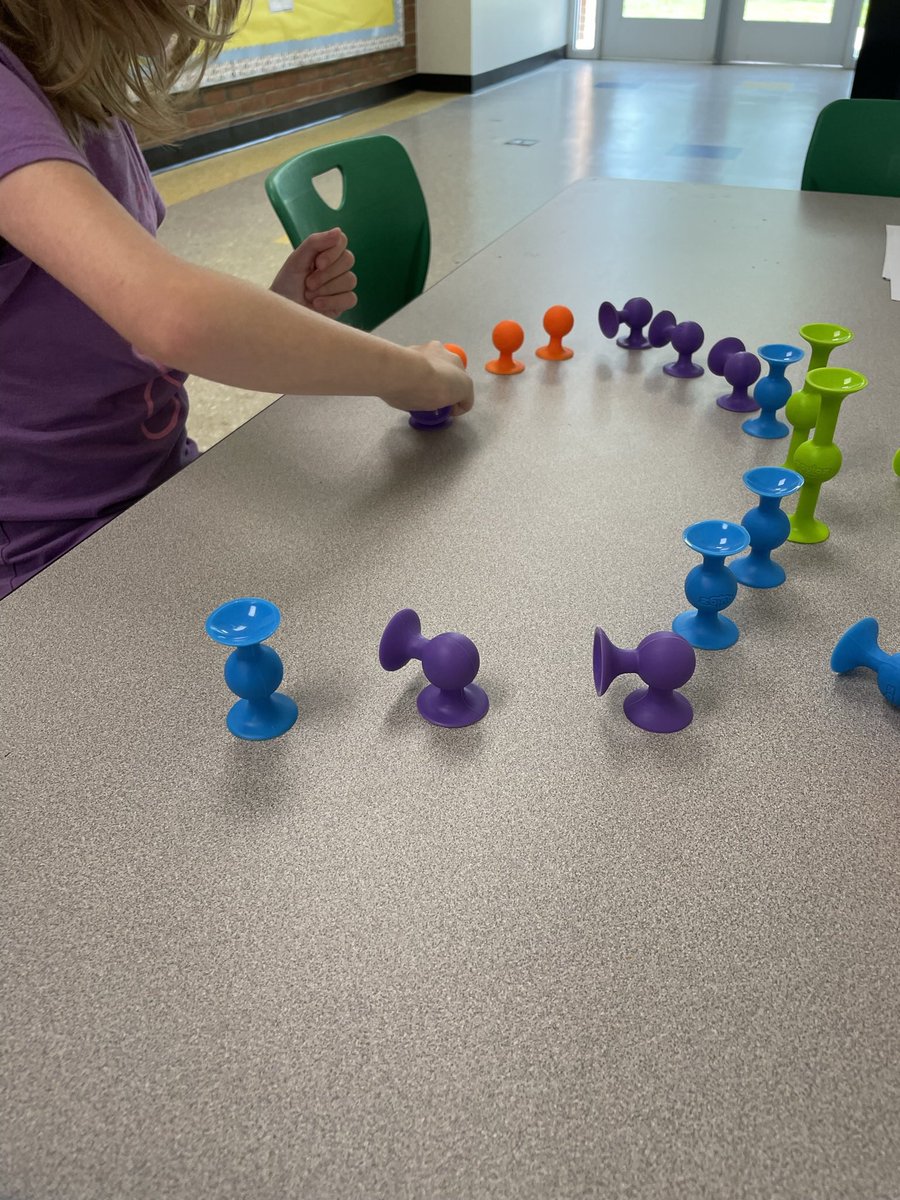 O_TChristine's tweet photo. Fine motor fun with #Squigz #handstrength #prewriting #crossingmidline #finemotorskills #schoolbasedOT @SpecialEdAACPS https://t.co/yjPiEhEfkn