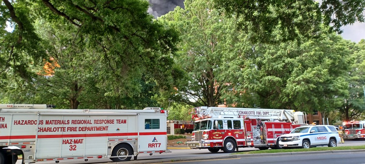 TVBryanScott's tweet photo. 4 alarms https://t.co/fJiPqOCJfZ