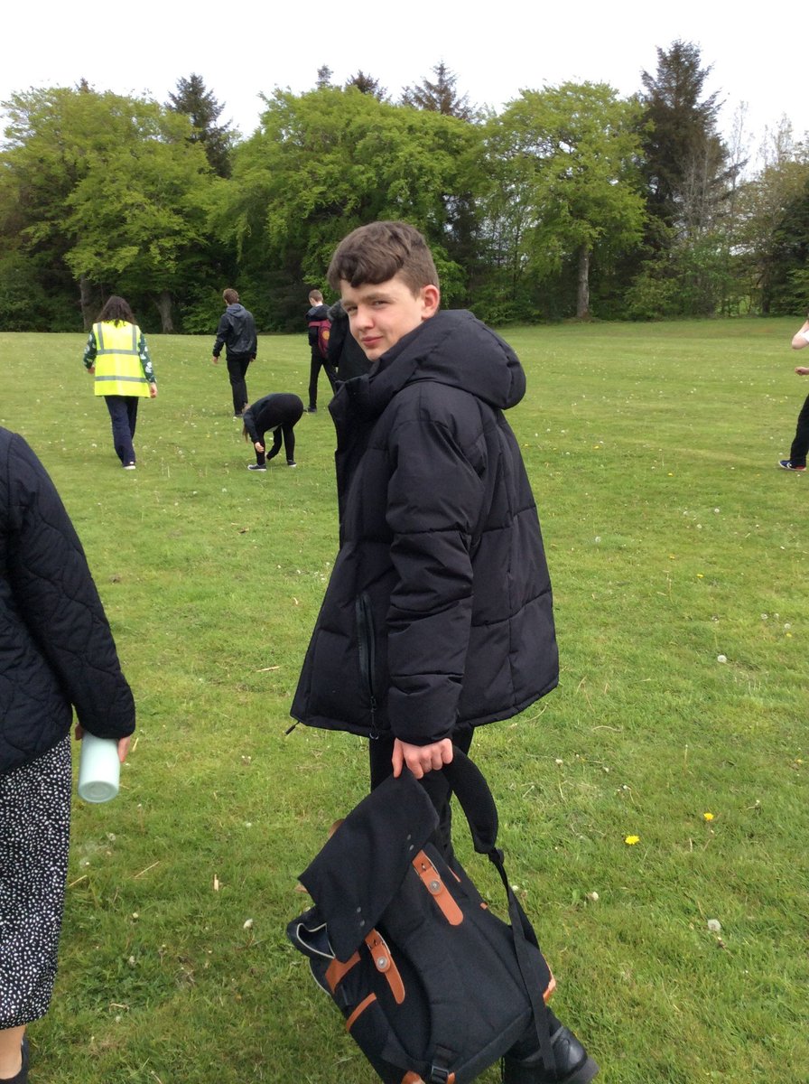 CedarbankSchool's tweet image. The National Admin and IT class plotted out a walk using Google Maps and then tried it out to see how accurate it was. #OutdoorClassroomDay #GoogleMaps #AdminAndIT