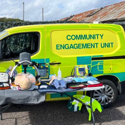 AmbulanceNAS's tweet photo. We have several positions open to join the @Community_NAS team as a Community Engagement Officer! The team focus on strengthening community resilience in areas like out of hospital cardiac arrest.

Find out more here ⬇️

https://t.co/6h6q3HRj9Z https://t.co/TAiOqnndCs