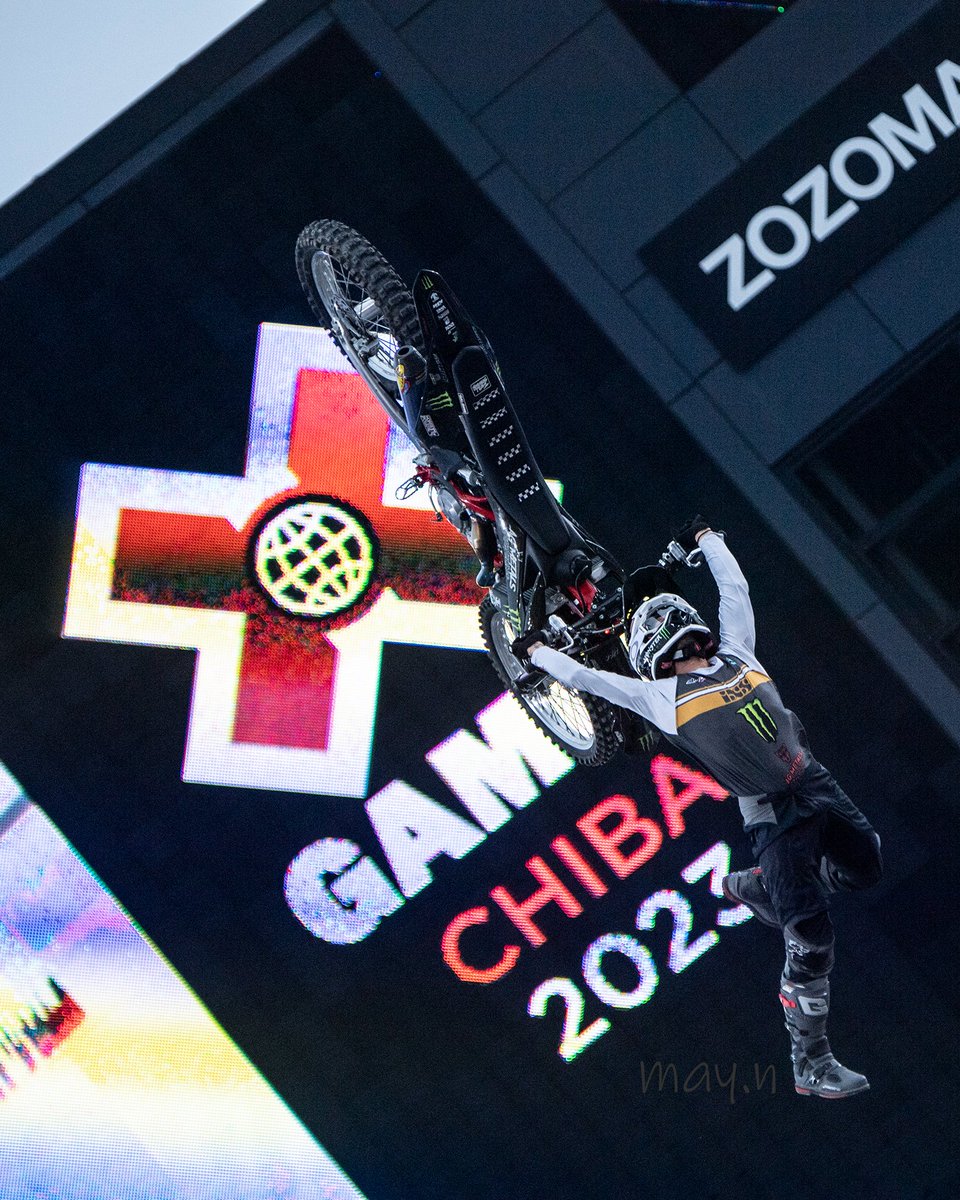 FMXはいいものですねぇ。

#jvs_fmx #julienvanstippen #fmx #freestylemotocross #xgames #besttrick #xgameschiba #xgameschiba2023