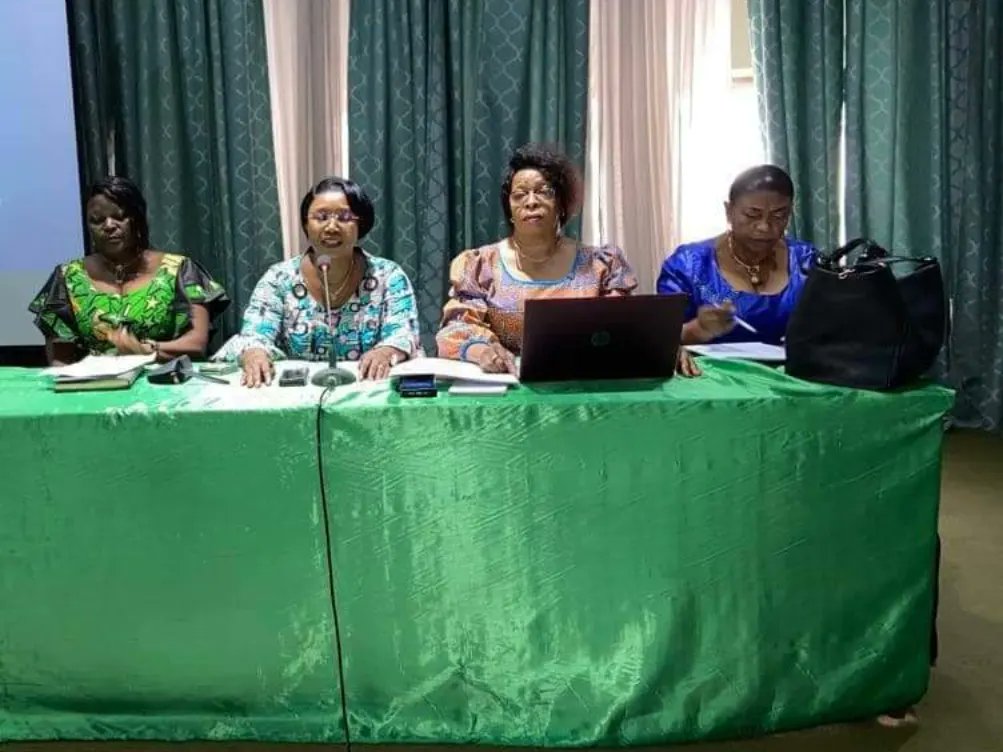 LmcRDC's tweet photo. LMC : FORMATION DU PERSONNEL FEMININ SUR LA MOBILISATION AU RÉSEAU DE L’EGALITE DU GENRE PAR WIMAfrica / RDC

https://t.co/Rb0uJiLG0B https://t.co/5U6O4frRW2